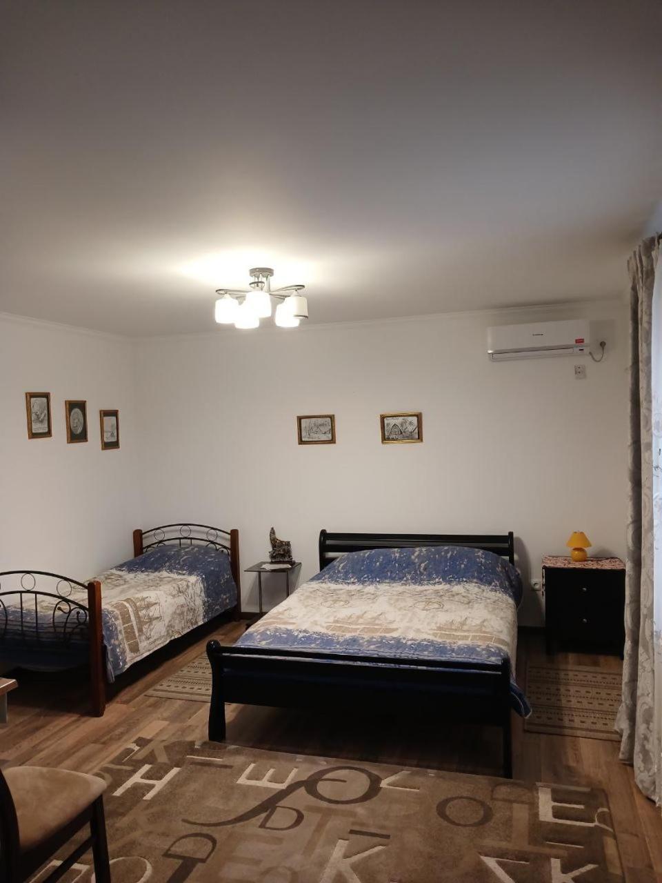 Parusa Maklaia Baturyn Exterior foto